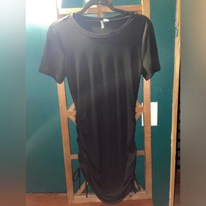 Divided Black Fitted Ruched Short Sleeve Dress
